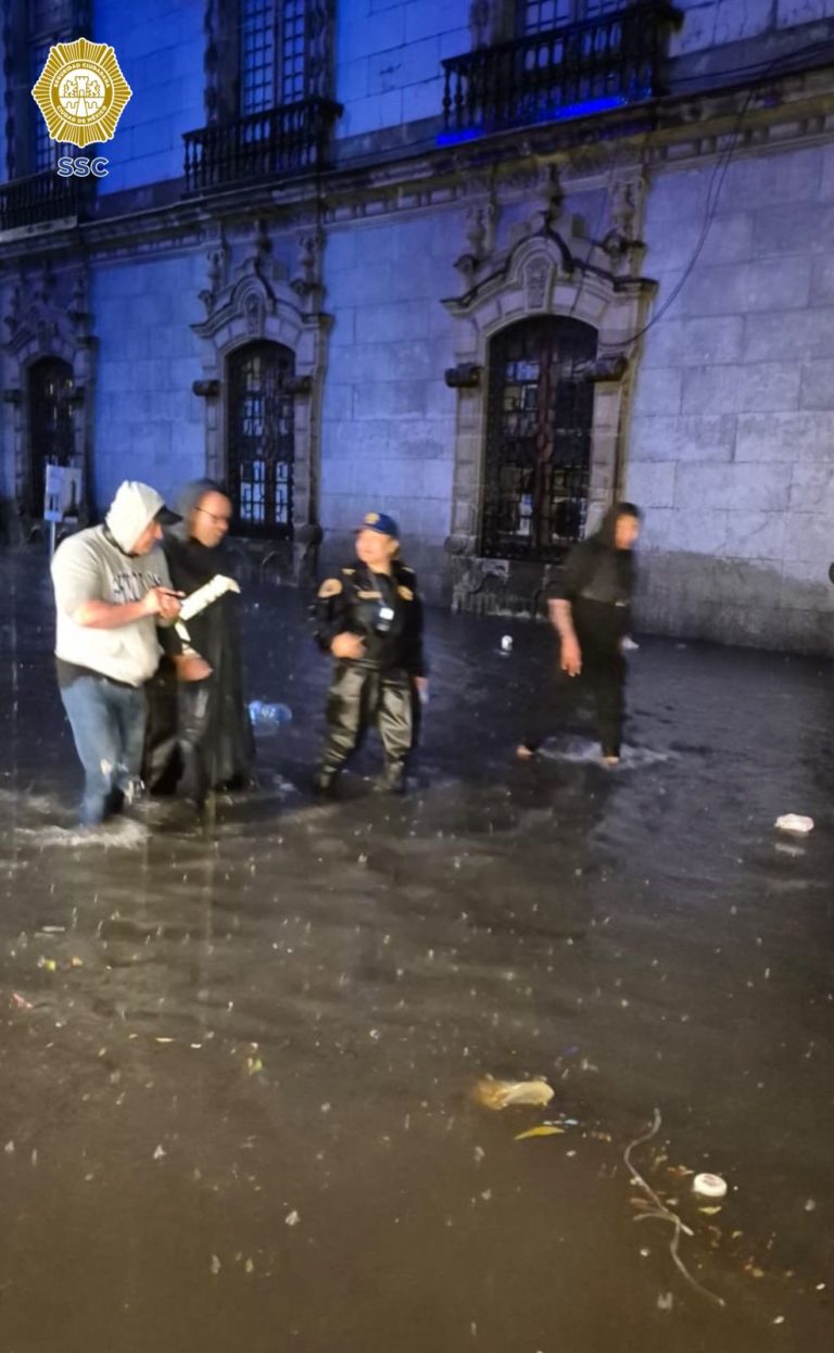Inundaciones severas en 6 alcaldías de la CDMX tras la lluvia de este ...